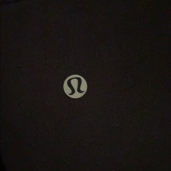 Lululemon pants. - Picture 3 of 3